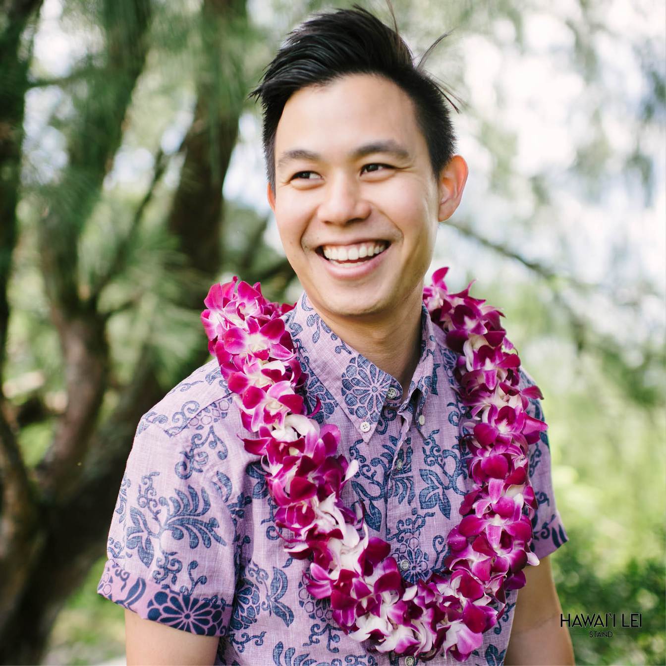 Classic Orchid Lei (Purple)