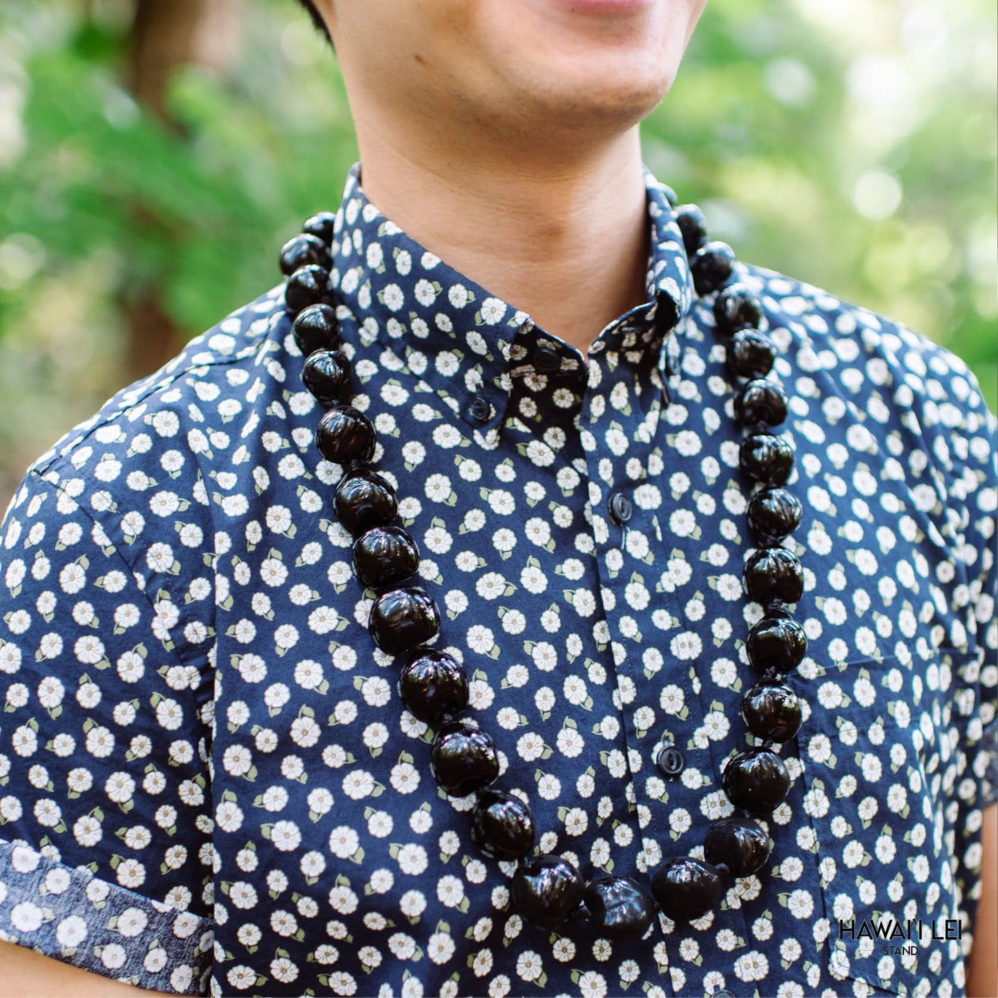 Kukui Nut Shell Lei (Black)