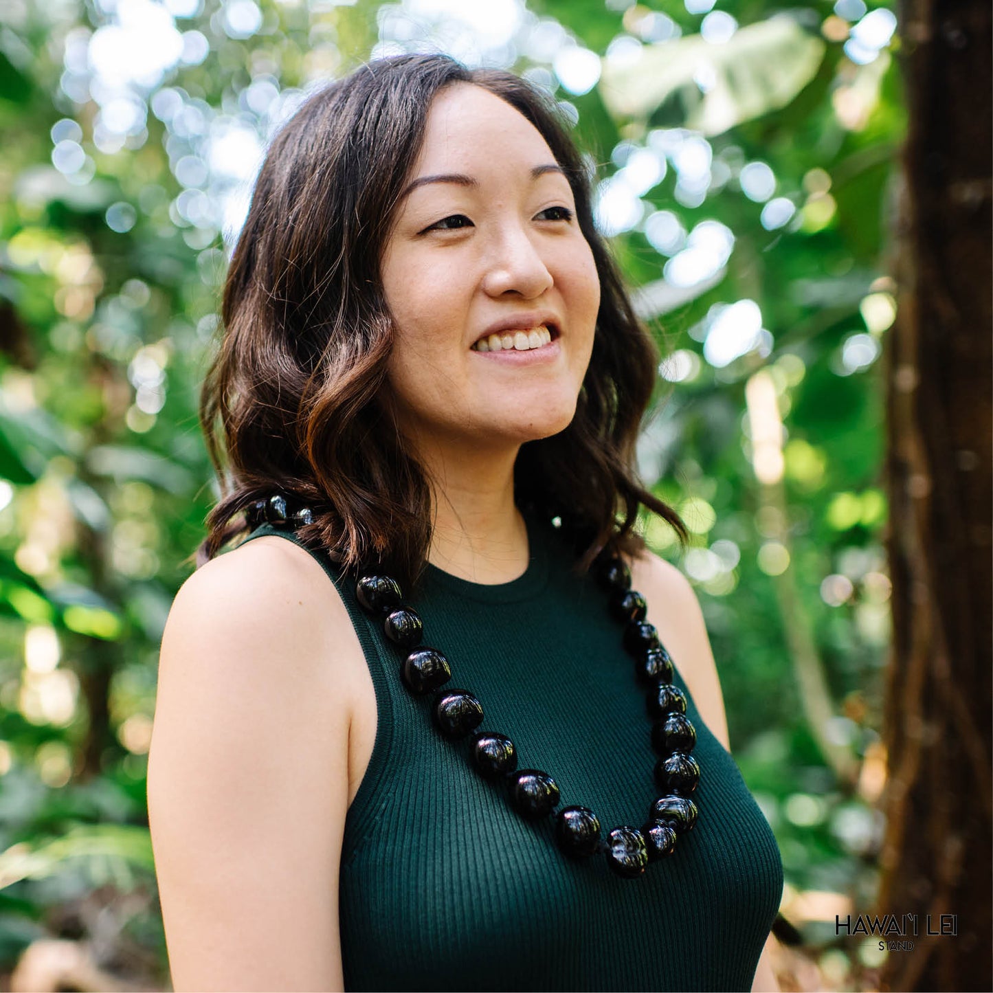 Kukui Nut Shell Lei (Black)