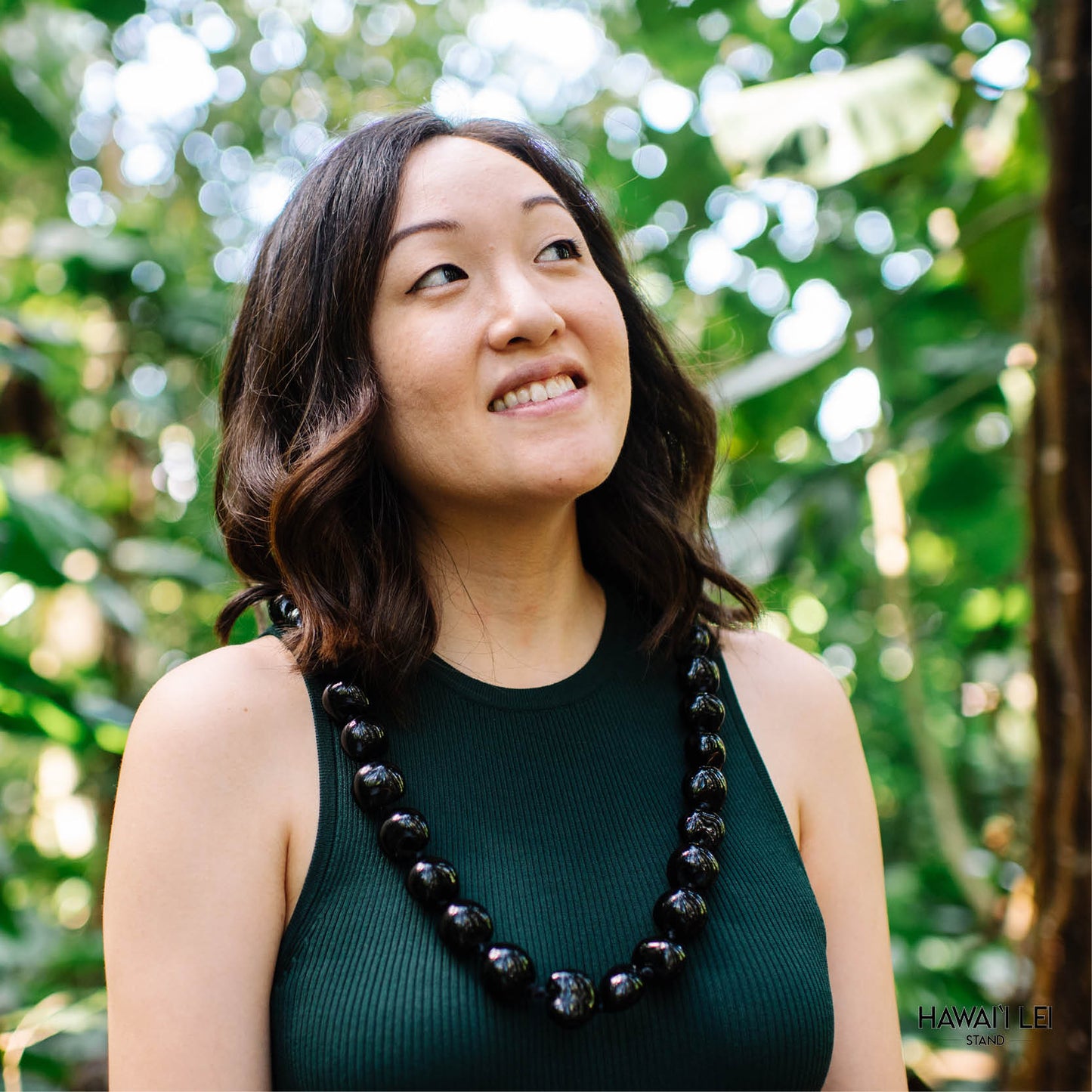 Kukui Nut Shell Lei (Black)