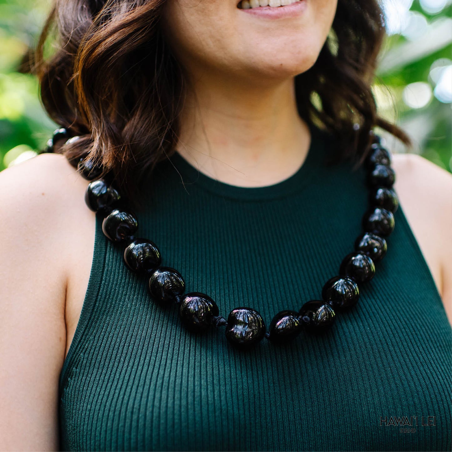 Kukui Nut Shell Lei (Black)