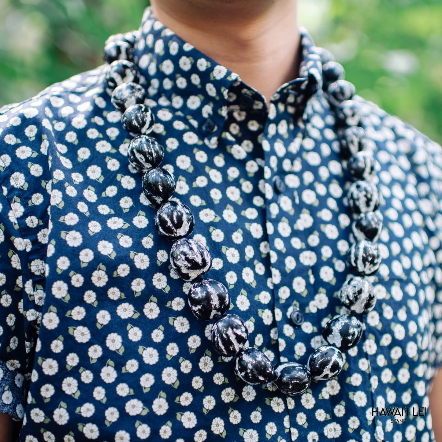 Kukui Nut Shell Lei (Tiger)