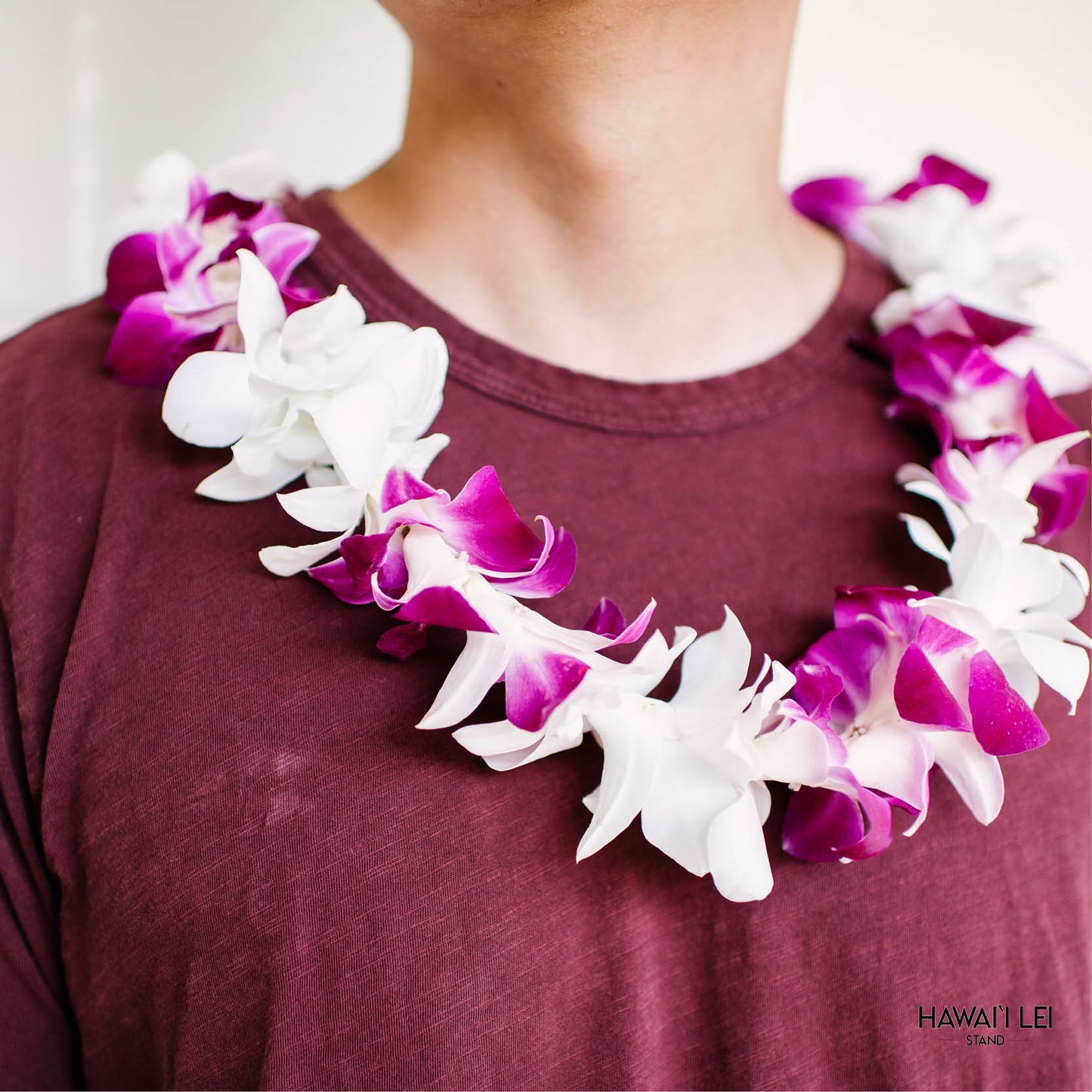 Deluxe Orchid Lei (Purple & White)