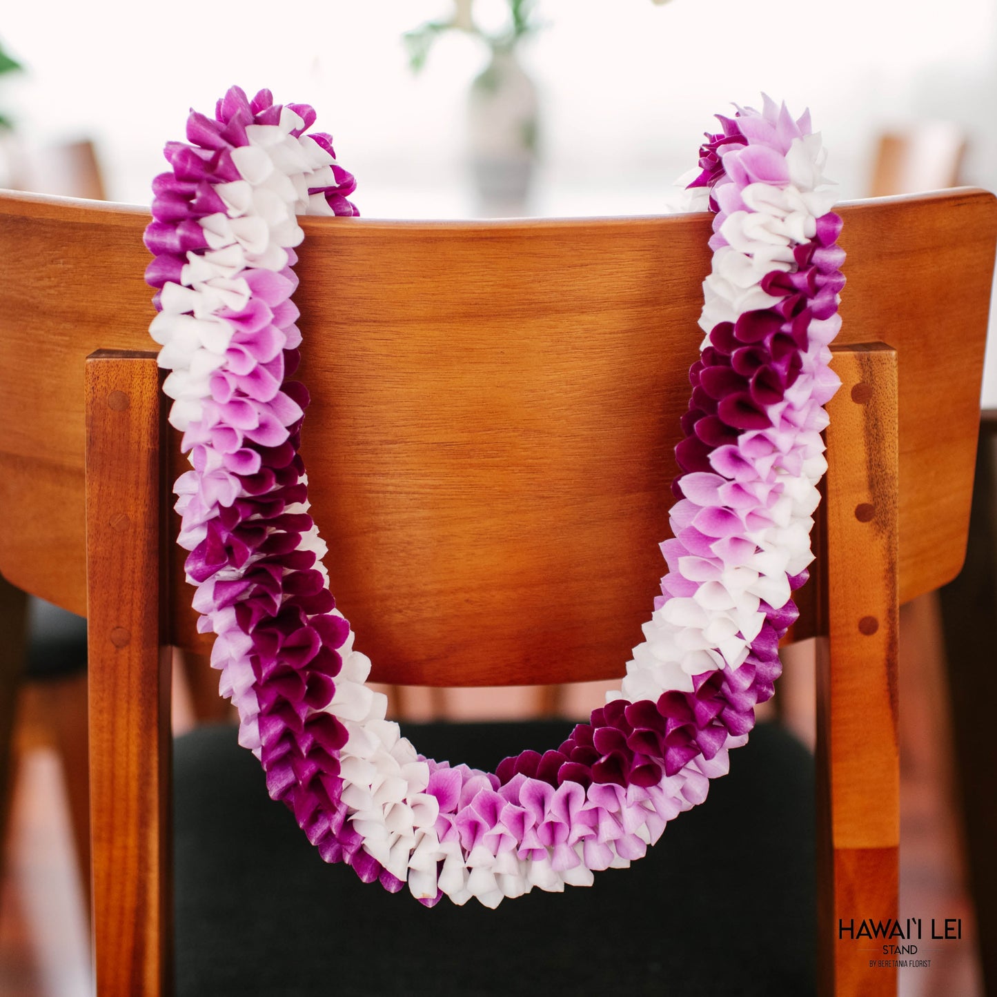 Spiral Orchid Lei (Fusion) (Pattern Varies)