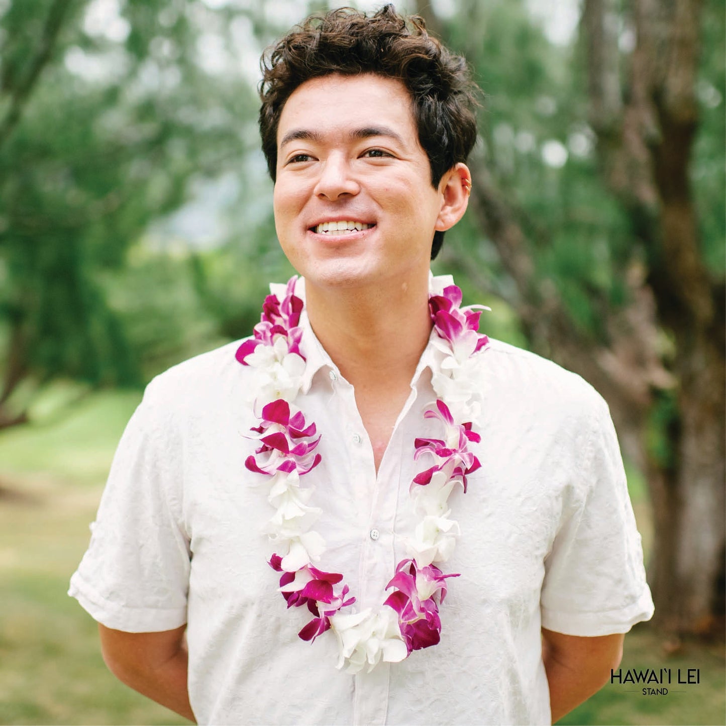 Deluxe Orchid Lei (Purple & White)