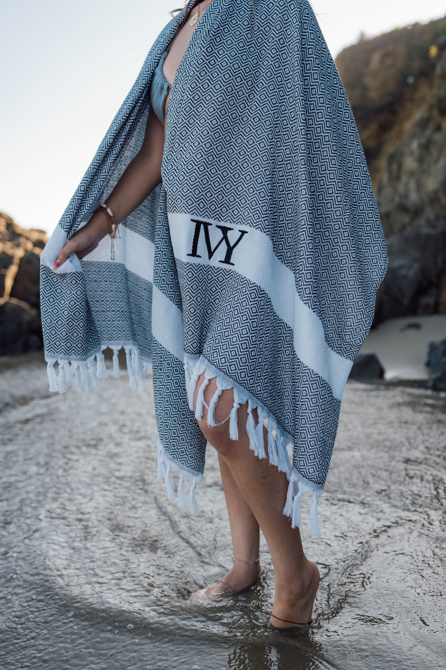 Diamond Woven Tassel Beach Towel
