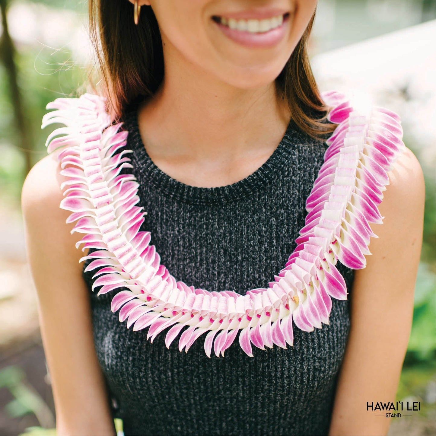 Honeybee Style Orchid Lei (Pattern Varies)