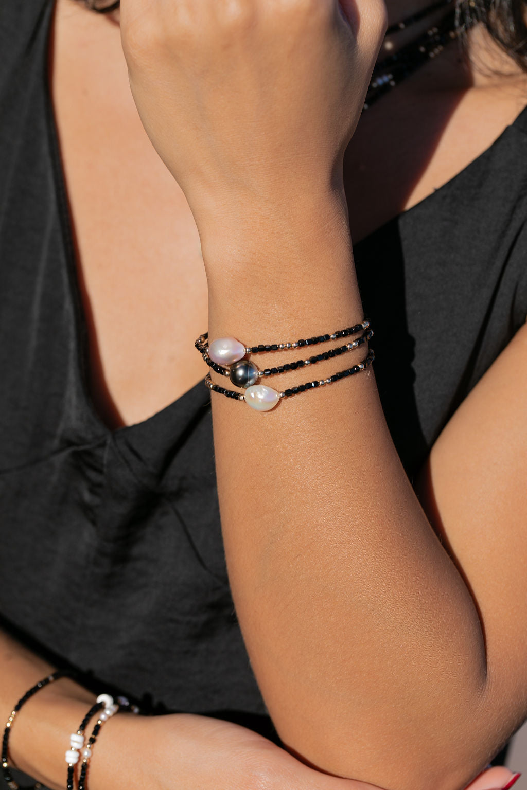 White Pearl and Gemstone Bracelet - Gold Haukea